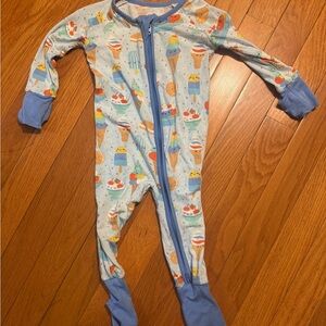 Little sleepies zippy ice cream social 3-6 months